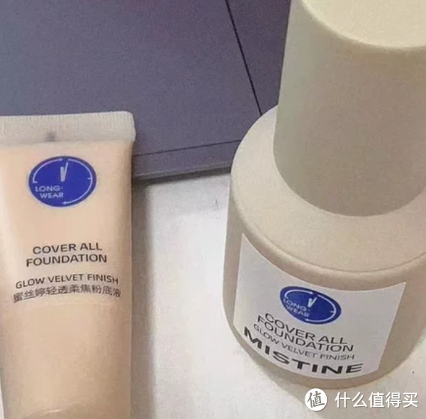 春日里的粉底,带来舒适与美丽