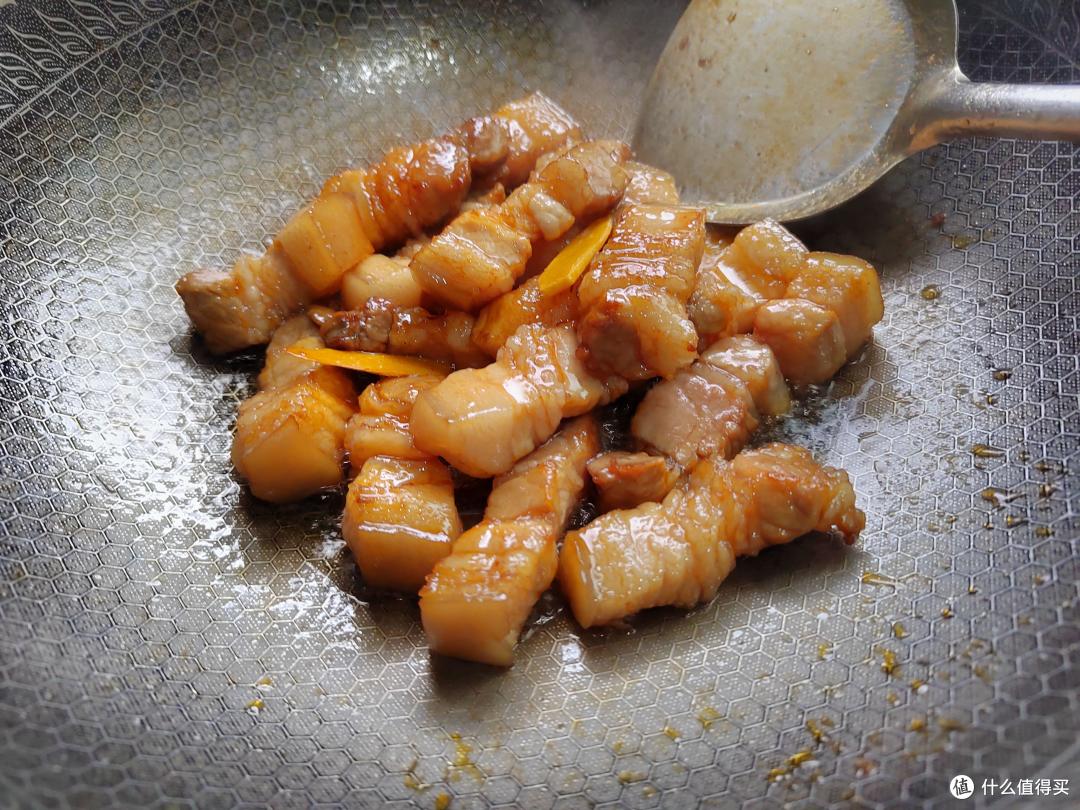 入春后,白菜萝卜靠边站,最该吃的菜是它,脆爽鲜美营养足!
