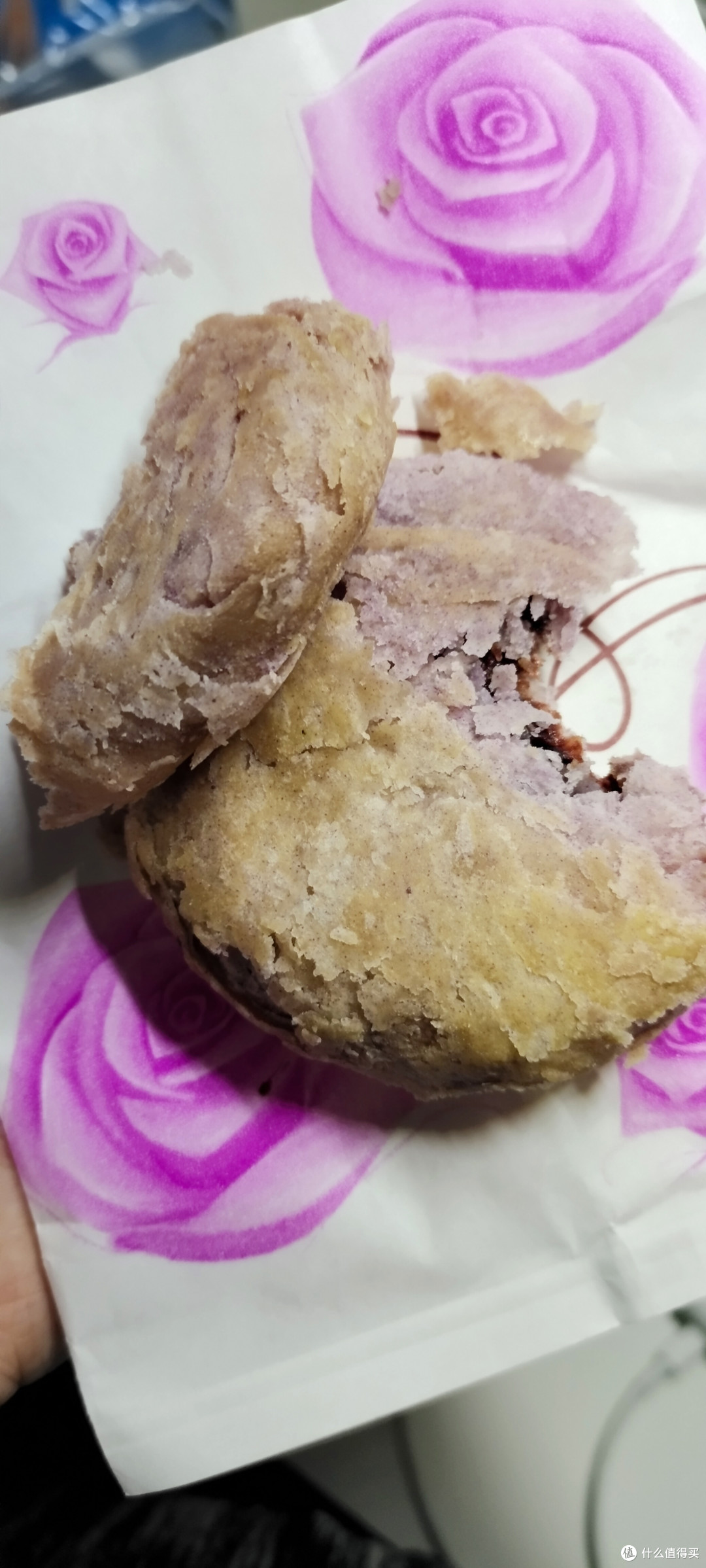 刘亦菲同款云南鲜花饼，甜甜的真的是有大自然气息的鲜花饼啊