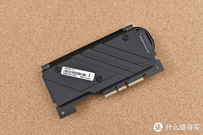 Mesh 副屏白松果——ROG X670E-GENE+乔思伯 D41装机展示