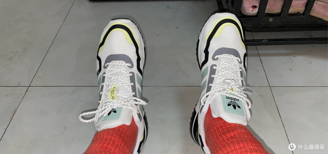 1.6折甩鞋！ Adidas这是怎么了？