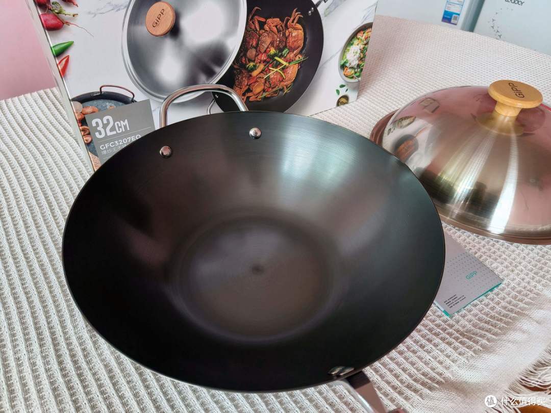 一餐煎炸炒一口锅解决:GiPP居派爆炒王不锈不粘铁锅体验!