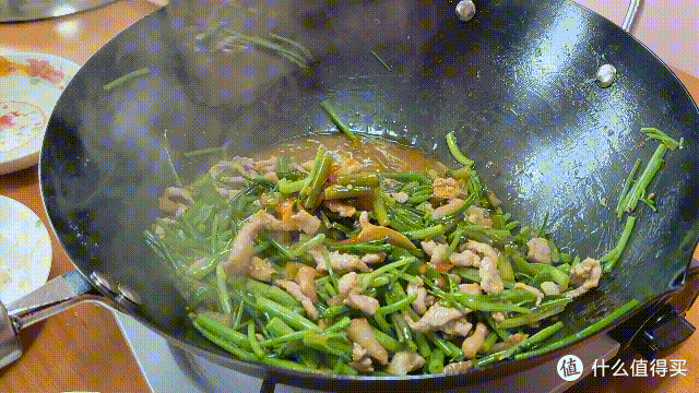 一餐煎炸炒一口锅解决:GiPP居派爆炒王不锈不粘铁锅体验!
