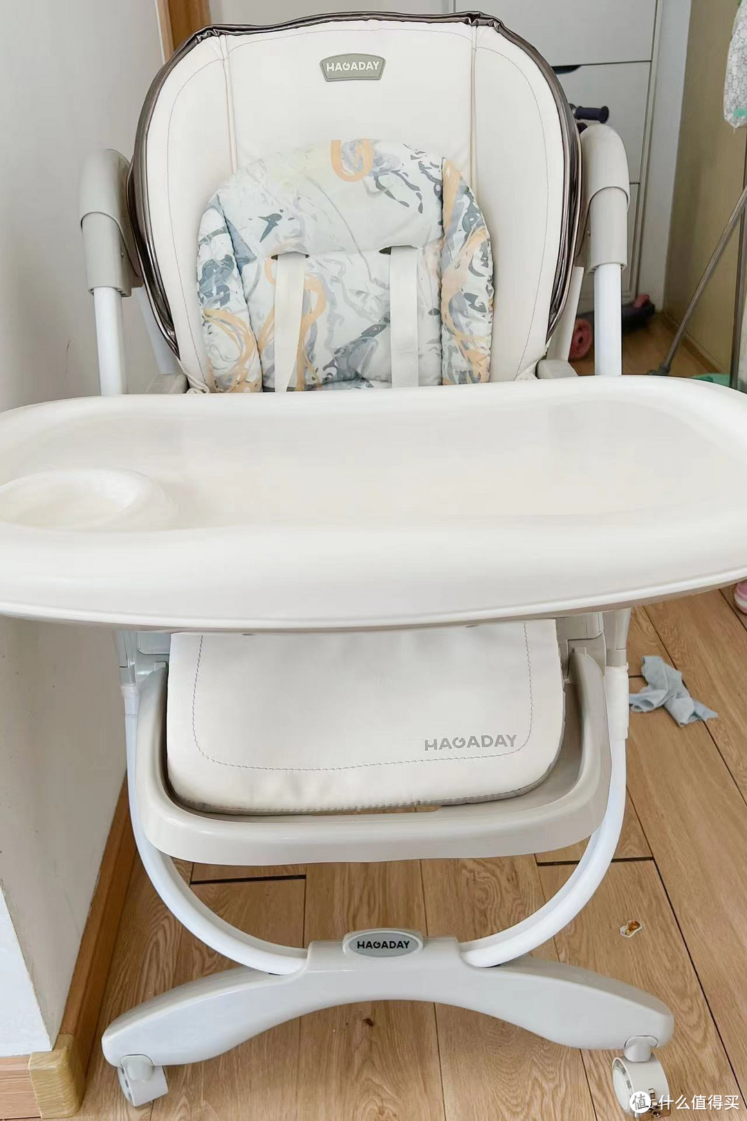 如何挑选心仪的婴儿餐椅？新手家长必备的婴儿餐椅指南～