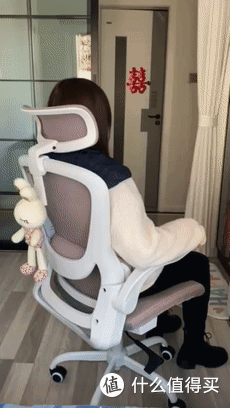 永艺人体工学MISS女性椅:专为女性打造的座椅,让办公更舒适