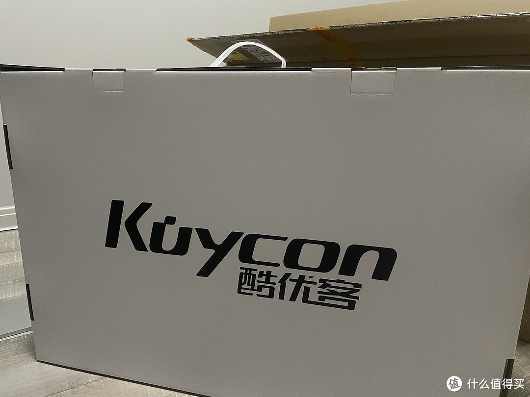 苹果Studio Display最具性价比的平替：Kuycon酷优客27寸4K显示屏——Mac mini M2主机的完美搭配