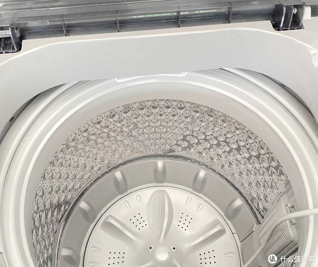 美的除螨波轮100V13B洗衣机，推荐