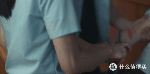 不敢看《黑暗荣耀》的人,究竟经历过什么?