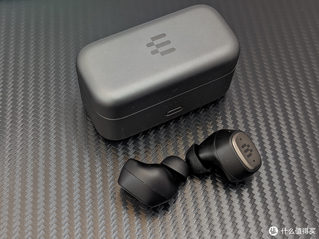千元EPOS音珀GTW 270 Hybrid 电竞游戏耳机:7.1环绕立体声,大师级调音,超低延迟,游戏爱好者的福音!