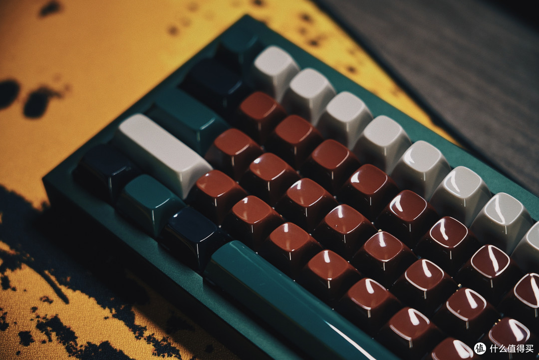 复古情怀和独特光泽丨无铭×Han Retro 键帽