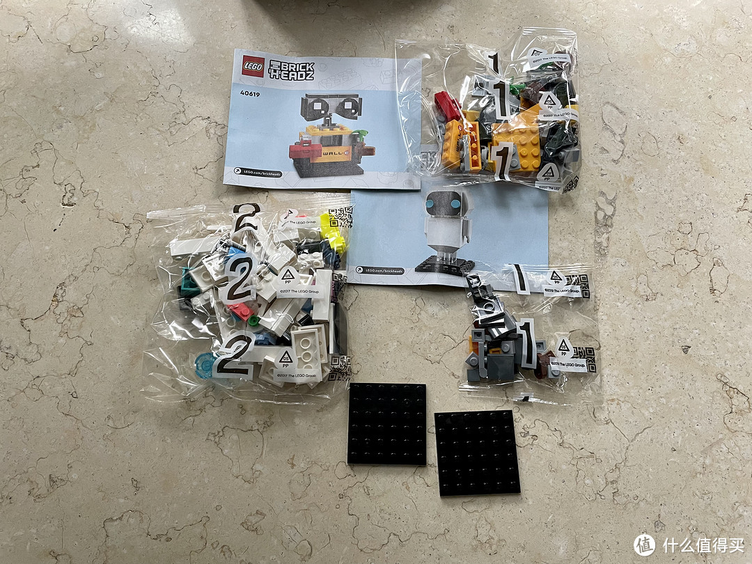 LEGO 方头仔系列 40619 机器人总动员：伊娃与瓦力 - 瓦力终于等来了伊娃