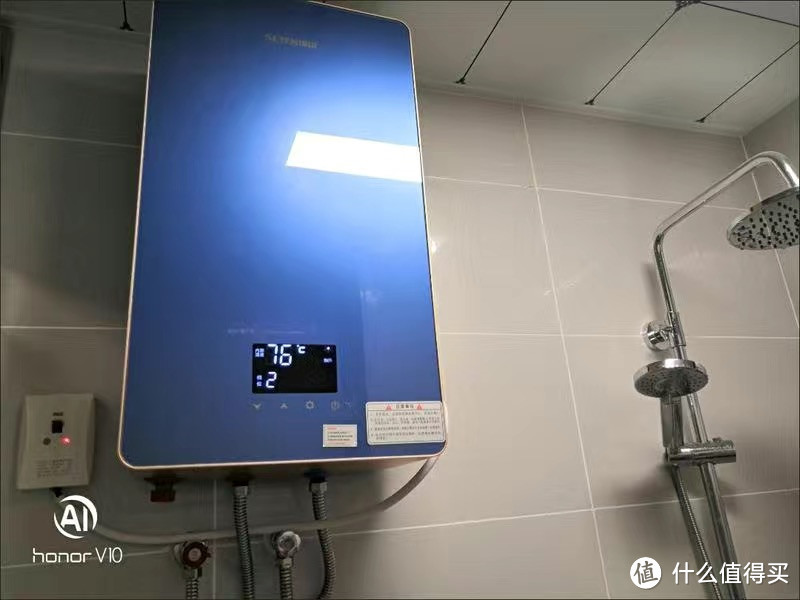 神田M10速热电热水器电家用卫生间小型储水即热式洗澡淋浴器