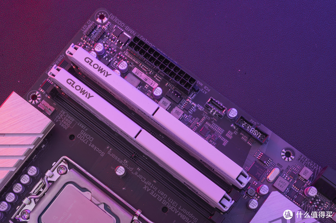 技嘉B760主板与光威天策DDR5极限优化，全面激发十三代酷睿性能