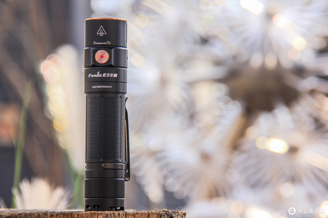 EDC佳品,保证足下安全:FENIX E35R手电