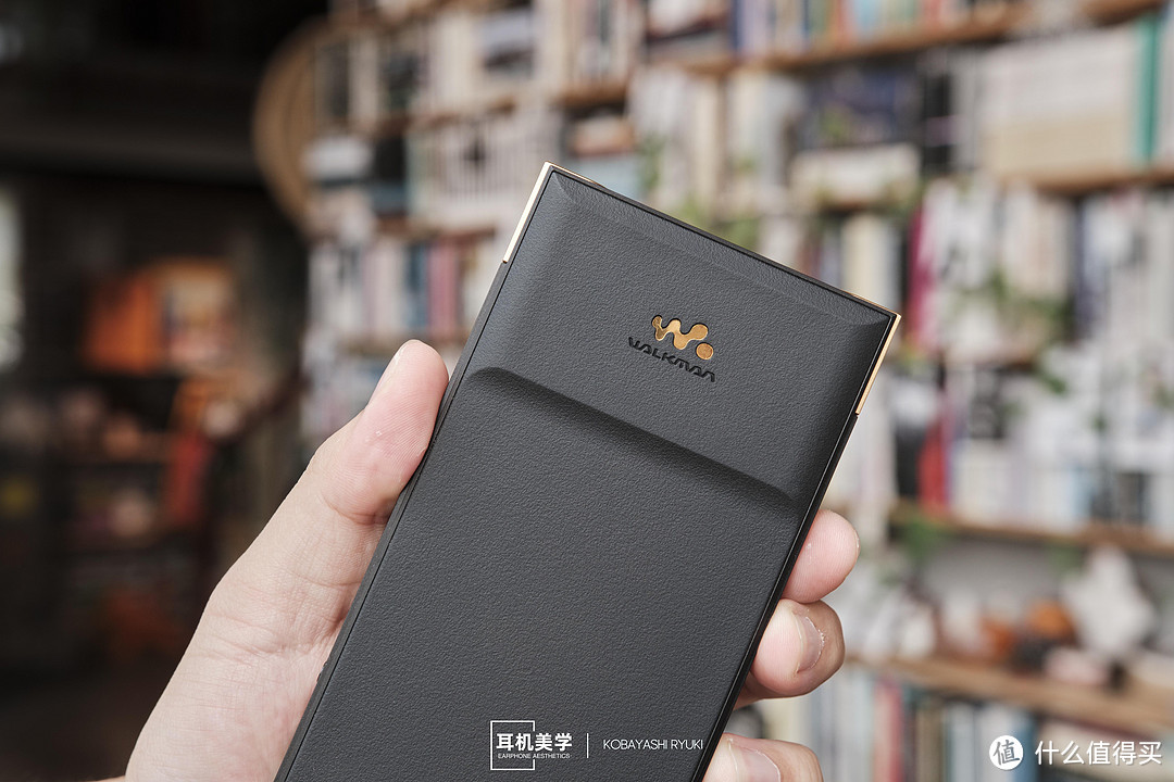 「只是小黑砖这么简单?NO!」索尼NW-ZX700系列随身播放器