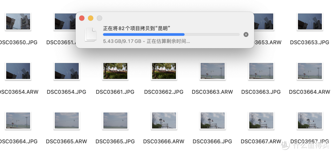 无敌了,一个拓展坞到底能有多强?终于找到究极出差神器!绿联12合1超级拓展坞出差值不值得带?!