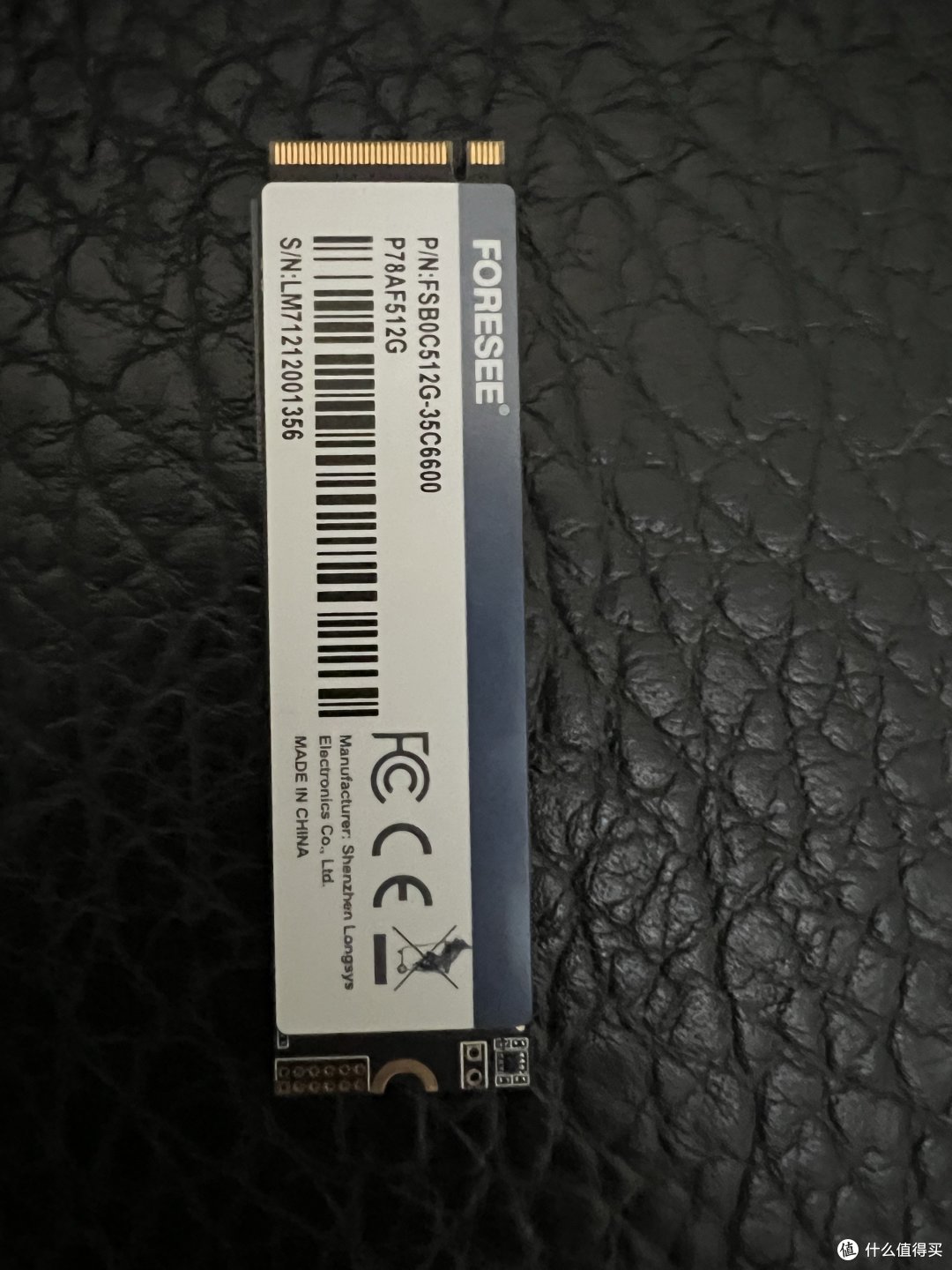 这512固态我是没买过，看着像江波龙的，使用7小时，读取11T，写入2个T，我是不知道它经历了什么，直接换970evo plus 2T