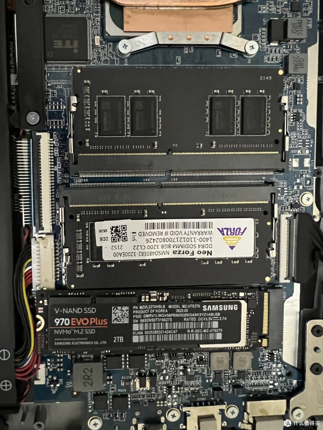 硬盘我直接上970evo plus 2T，当年1400大洋买的不能浪费了，现在才1000不到，亏到姥姥家。