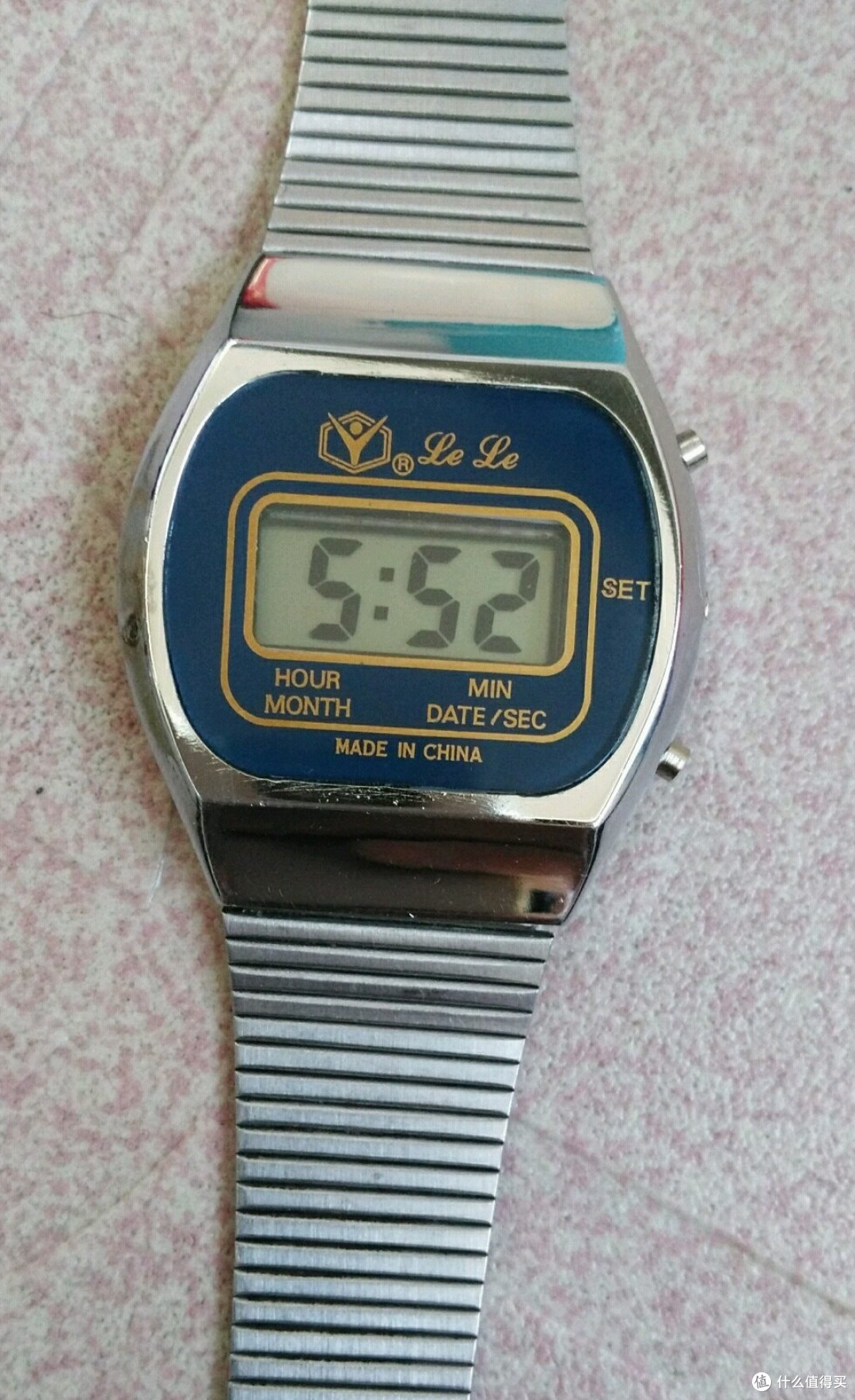 钢的!