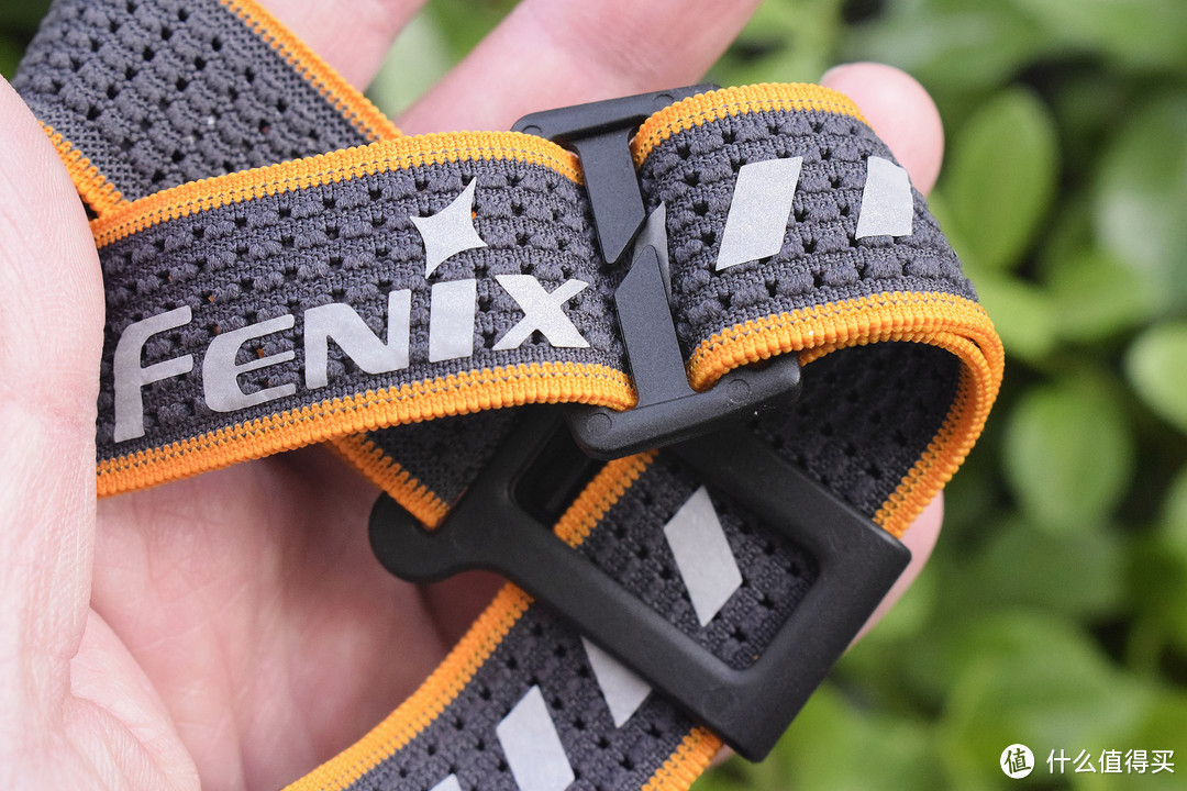 多用途的户外伴侣，Fenix HM61R V2.0多功能拐角头灯体验