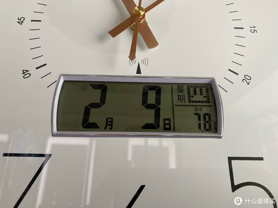 挂钟要想走的准,少维护,还得是电波机芯省心!