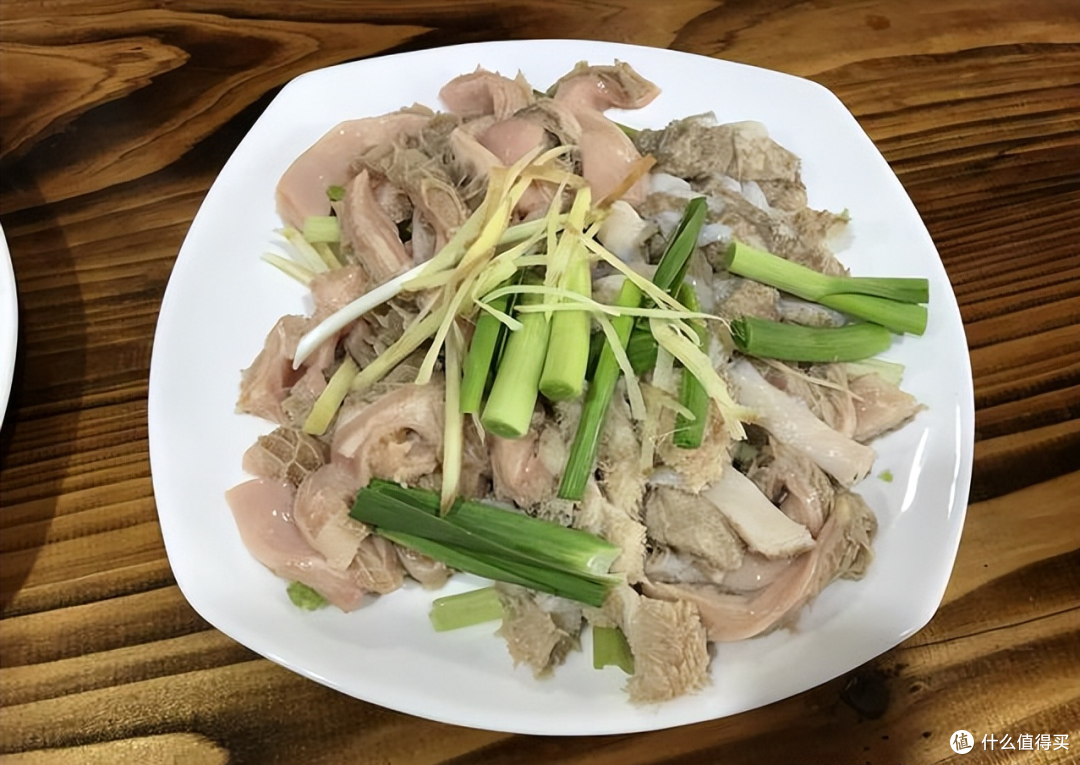一百块钱的酒席能吃啥?10菜1汤简单美味,1年1次值得期待