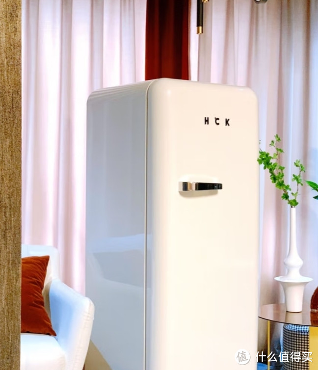 HCK哈士奇130GGA复古冰箱，小型大容量网红高颜值冰箱