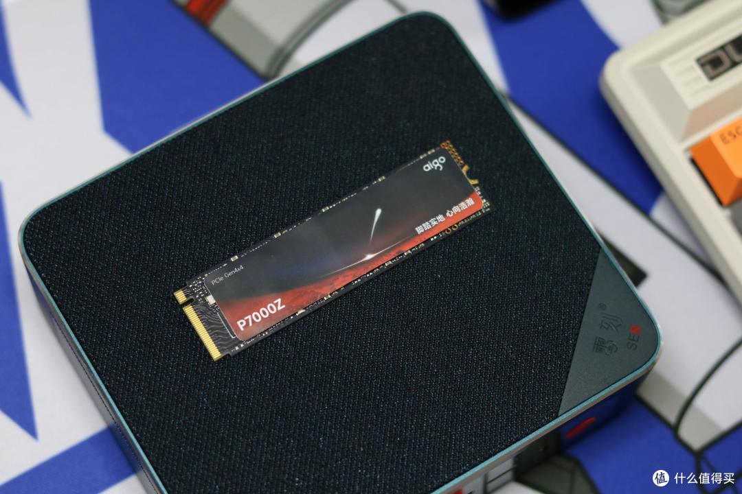 国产PCIe4.0固态硬盘普及,aigo P7000Z性能实测,2TB卷到白菜价