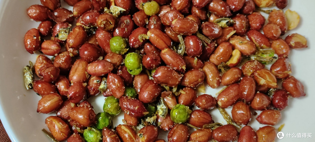 延边地区的下酒小菜/太方便了,再也不用油炸花生米了/告别厨房油烟/满园兴 小鱼花生米 干拌花生米