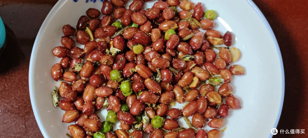 延边地区的下酒小菜/太方便了,再也不用油炸花生米了/告别厨房油烟/满园兴 小鱼花生米 干拌花生米