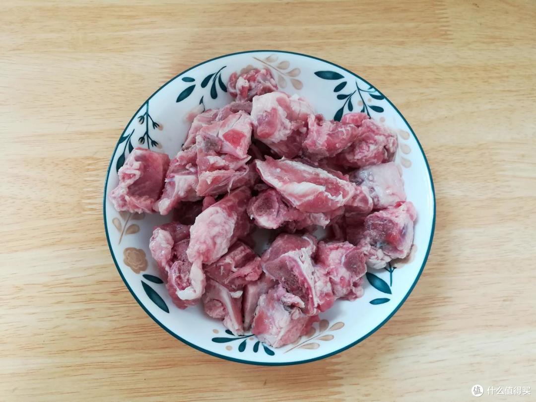 春季潮湿,用这3种食材煲汤,增强抵抗力,全家少生病,别舍不得