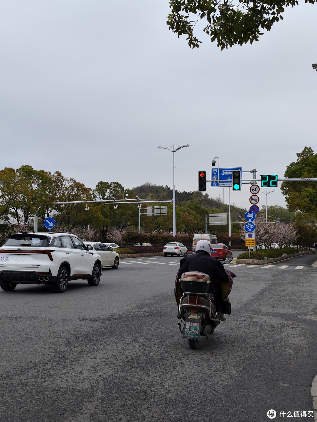 市区快慢车道分行