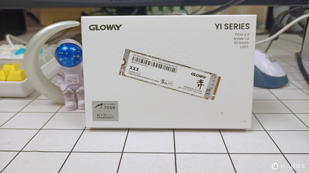 长江存储颗粒有多离谱？国产SSD直接把2T高端产品，打成了白菜价，我们该如何选择？