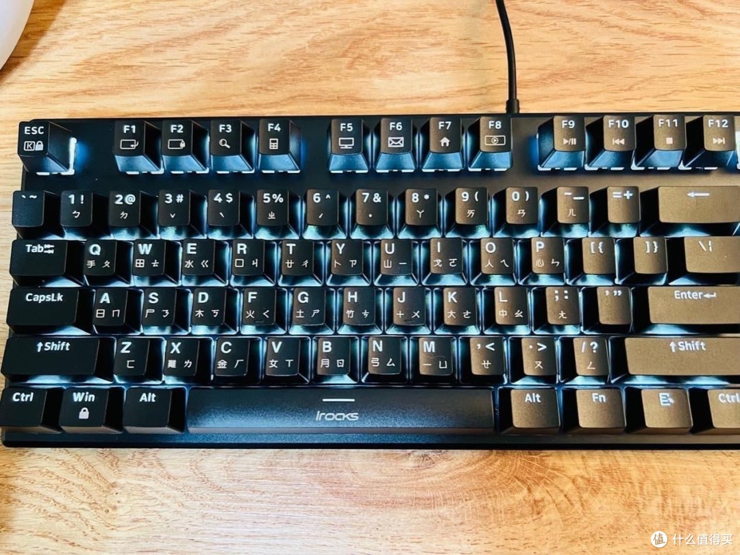 iRocks K74M 热插拔机械键盘 ，提升效率杠杠的