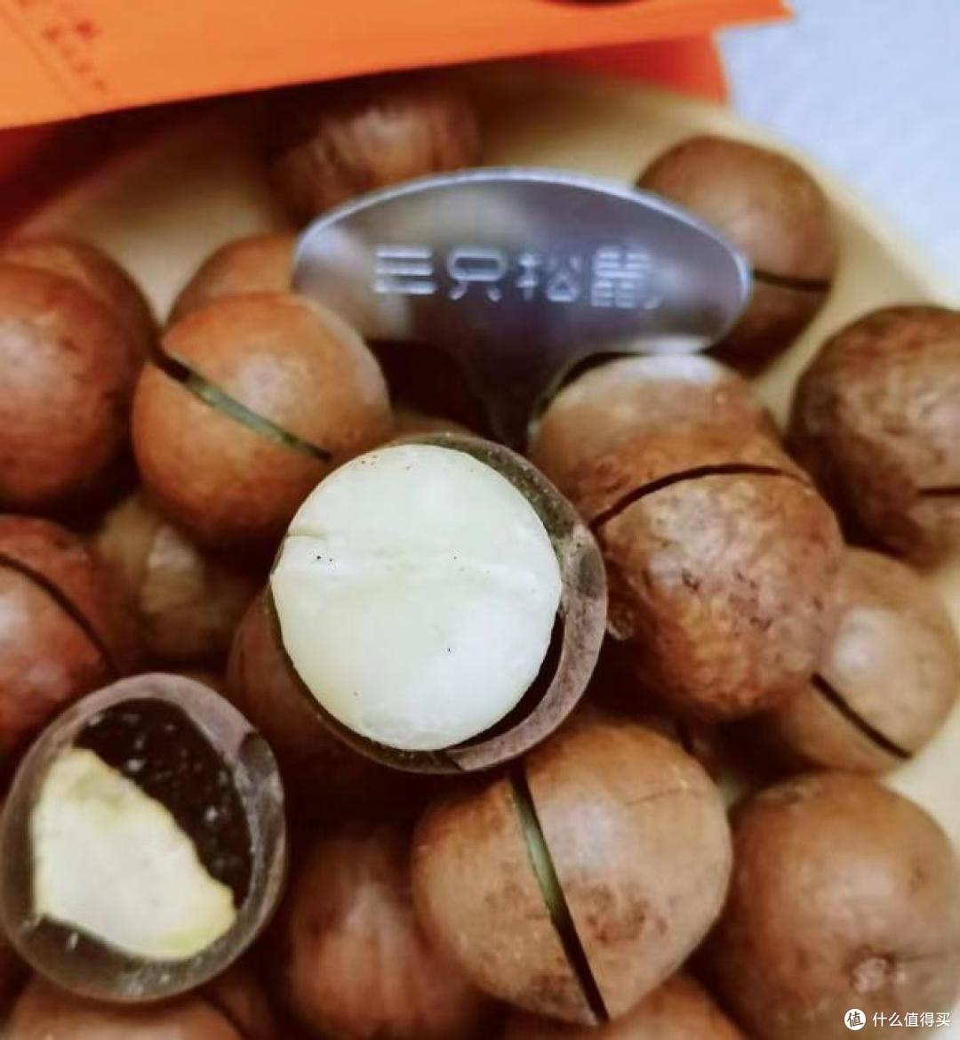 爆炸!!史上最赞的零食组合来了!三只松鼠的坚果炒货大杀器!