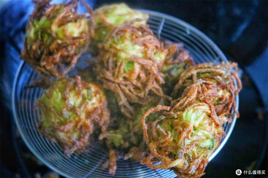 只需一招，让炸丸子酥脆好吃，女儿：我要连着吃三天