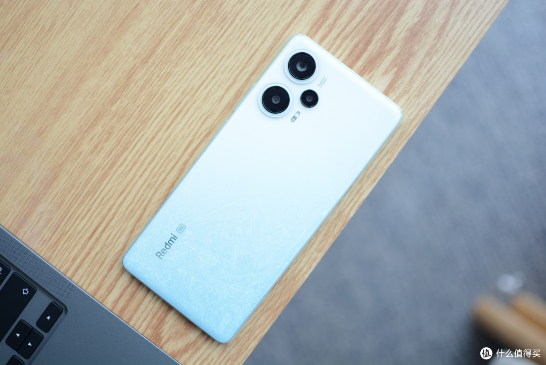 红米Note12Turbo交卷了：首销5分钟破纪录，贴身肉搏一加Ace2V