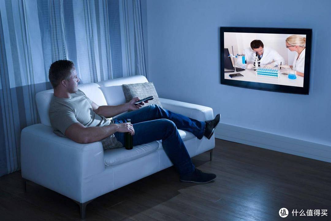 电视尺寸和客厅大小的标准详解 电视尺寸和观看距离最佳标准