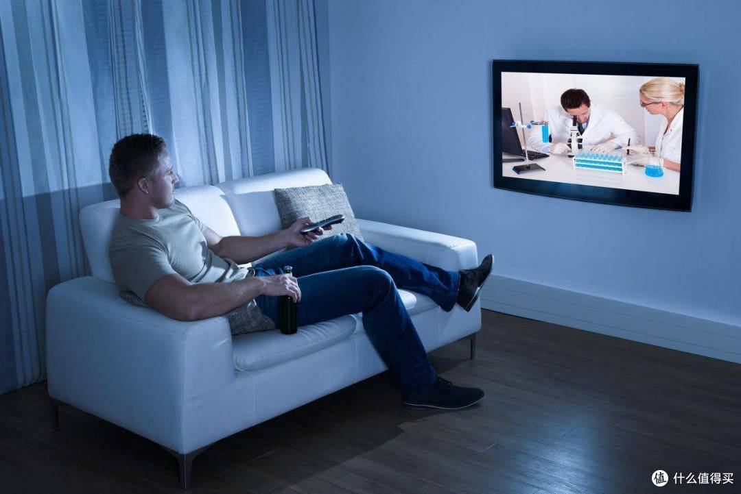 电视尺寸和客厅大小的标准详解 电视尺寸和观看距离最佳标准