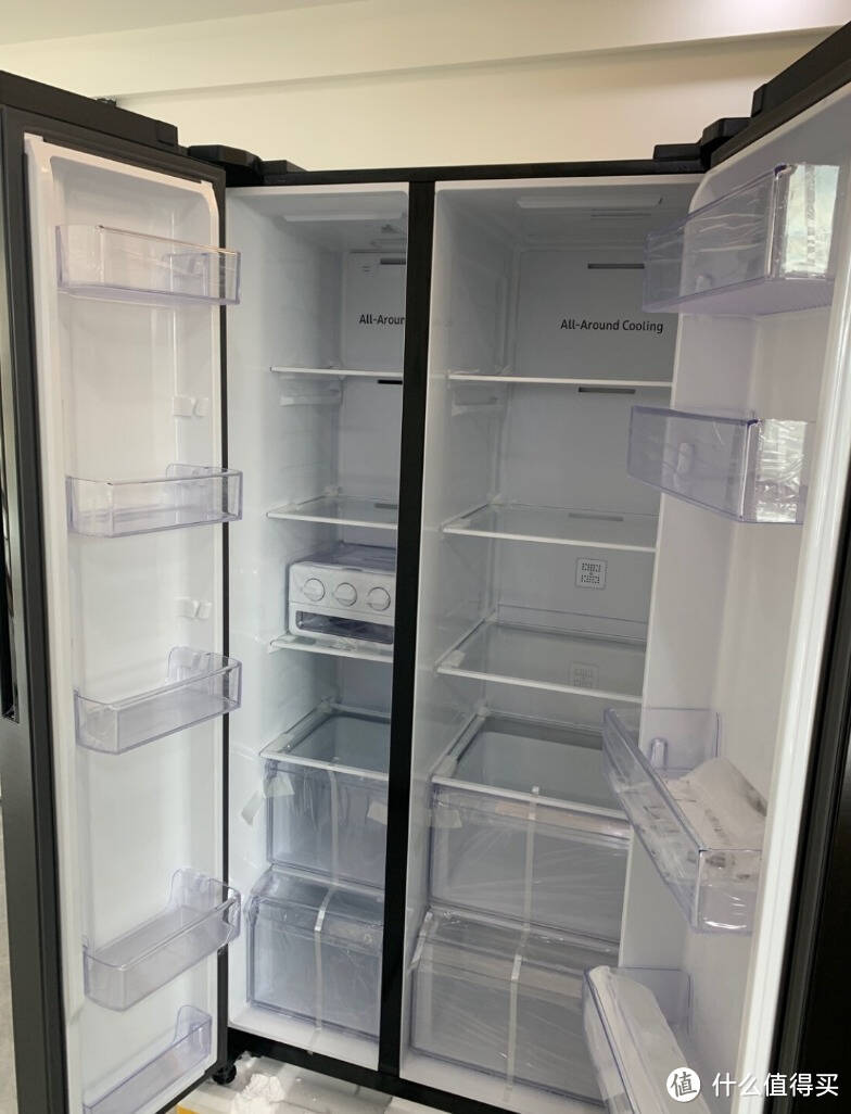 冰箱的存鲜让居家幸福感提升，三星冰箱的专业度让人折服