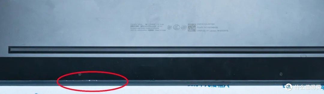 加装2TB读速7000MB/s的硬盘，刚拆开电脑就懵了