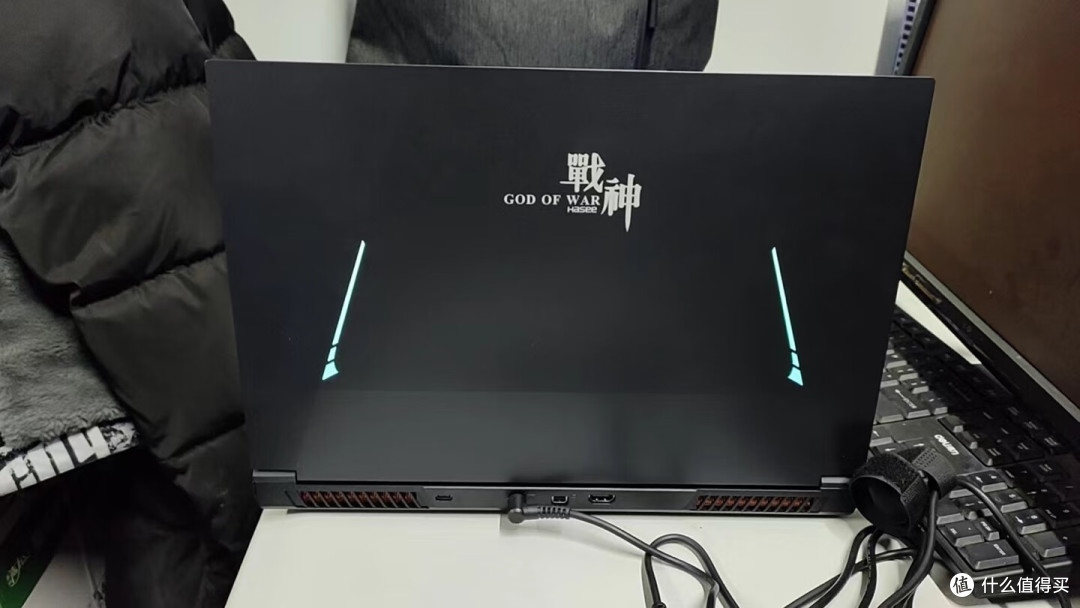 神舟战神z8r9,15.6英寸13代i9处理器,七千多高端游戏本