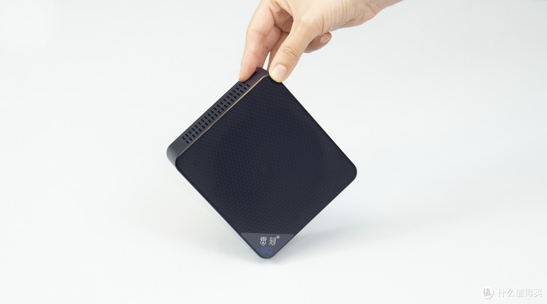 All in one!低功耗、双2.5G网口、多样化的新玩法,零刻EQ12 Pro小主机开箱及试用体验分享!