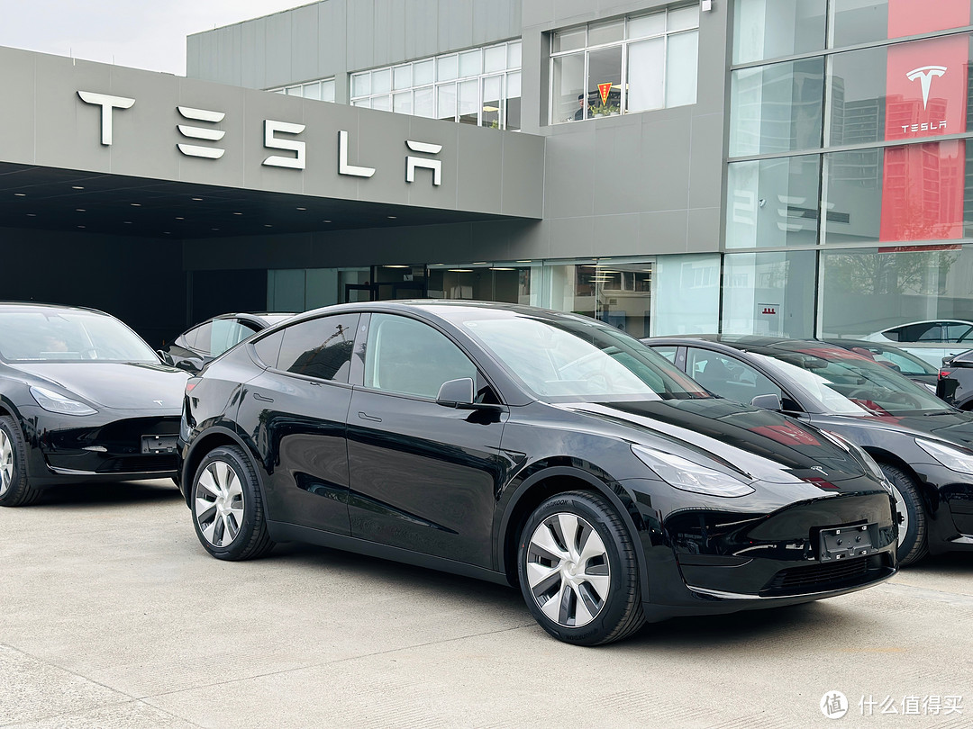 喜提特斯拉Model Y，BBA都不香了