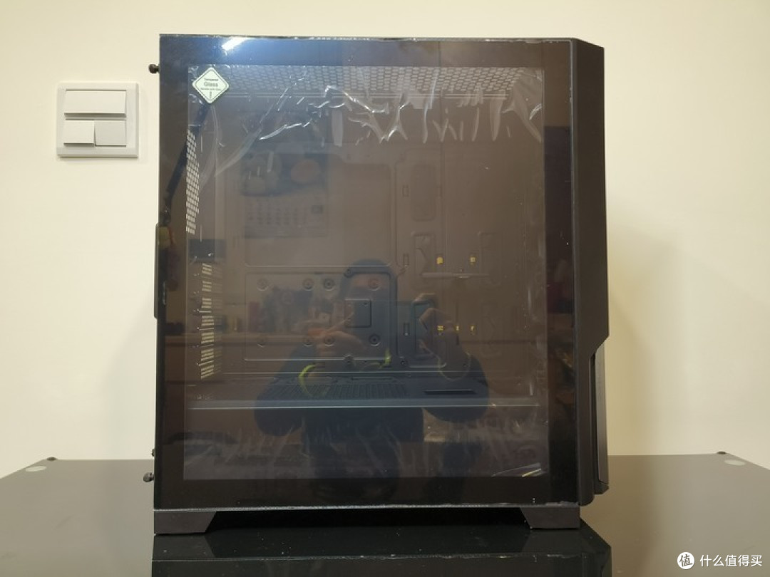 独特的前面板金属质感,安钛克p20c中塔机箱