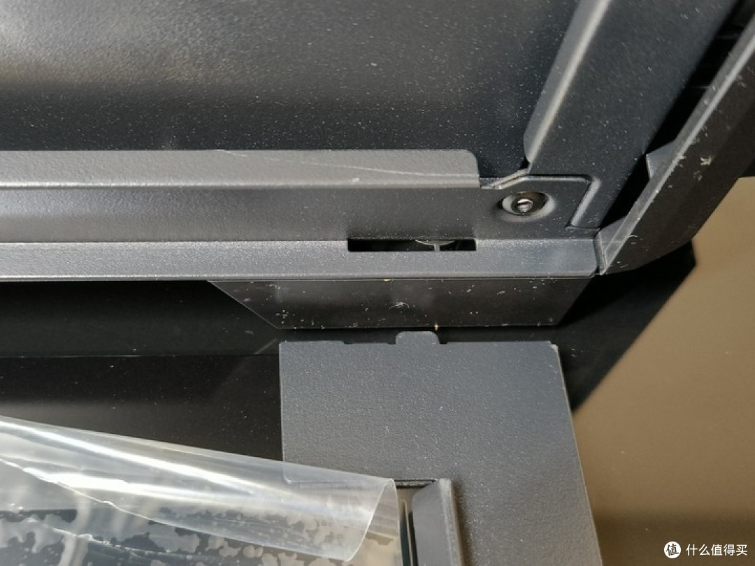 独特的前面板金属质感,安钛克p20c中塔机箱