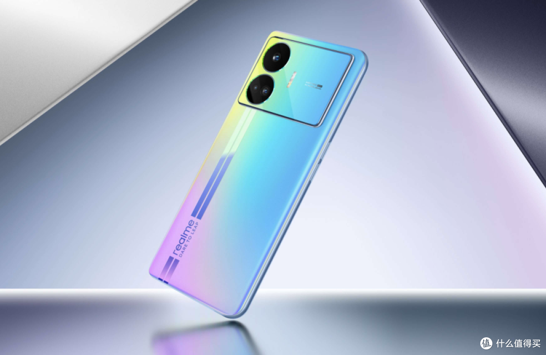 【真我GT Neo5 SE初上手】——卢总:你要战,我便靠边站?