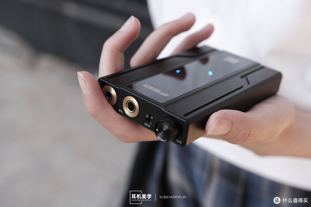 「这可能是入门常规形态解码耳放唯一选择」荧光笔评飞傲Q11解码耳放