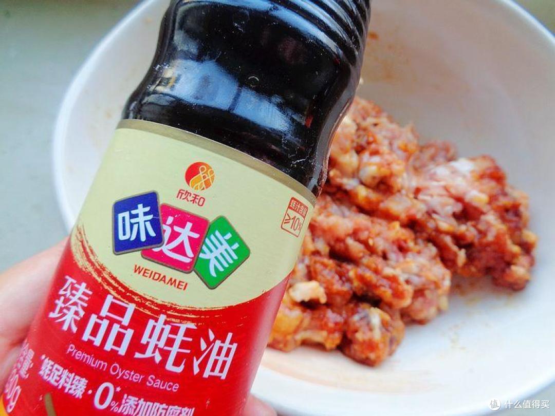 用白菜包饺子,不出水好方法,只要切对了,鲜美又汁多好吃