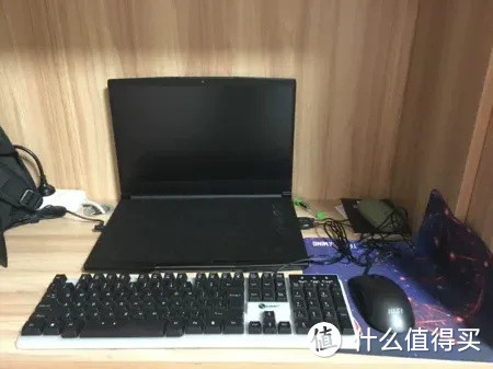 华硕天选4和微星星影15游戏笔记本电脑对比分析:哪一款更适合你?